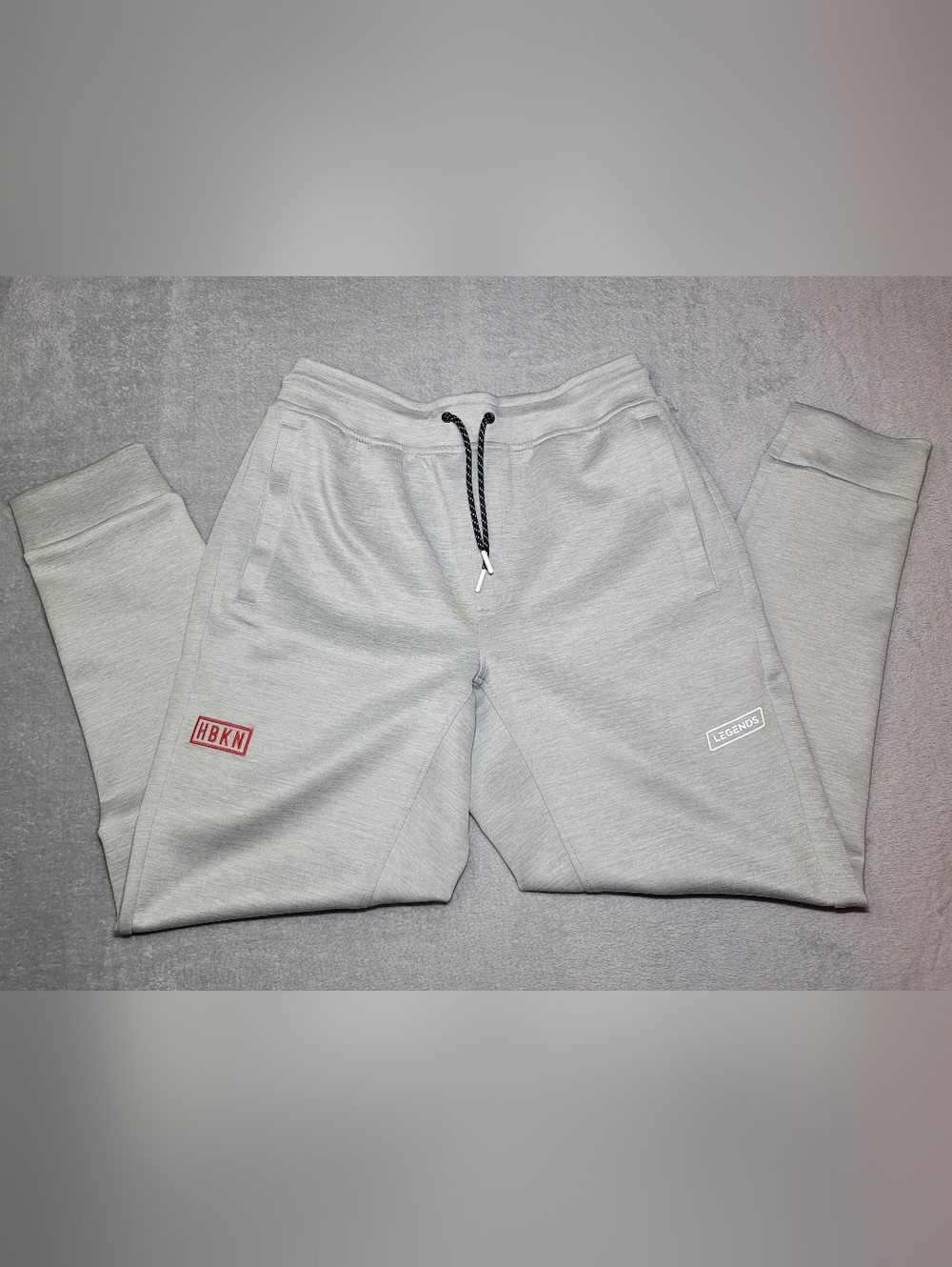 Legends Gray Joggers Rare HBKN Logo Embroidered Men’s Athletic Pants M NWOT